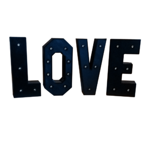 Svítící nápis LOVE